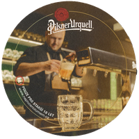 Pilsner Urquell - Správně načepované pivo kroužkujeme front